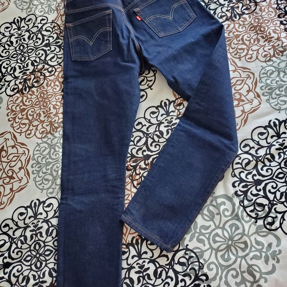 Levi's Skinny Jeans - Picture 6 of 7